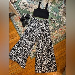 SET of Black and White Floral Print